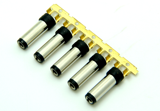 ราคาโรงงาน 5.5 2.1 2.5 ชาร์จ แจ็คเพศชาย แจ็คเพศหญิง พล็อก Pcb DC พล็อกไฟฟ้า