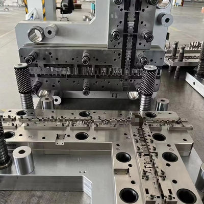 โลหะปลาย Crimping โมลด์กับ Punching SPM 200 และประหยัดวัสดุ 10% สําหรับเครื่องพิมพ์ความเร็วสูง